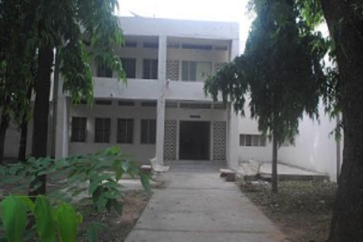 https://cache.careers360.mobi/media/colleges/social-media/media-gallery/18835/2020/2/19/Building View of Idar Anjana Patidar HKM Arts and PN Patel Commerce College Idar_Campus-View.jpg
